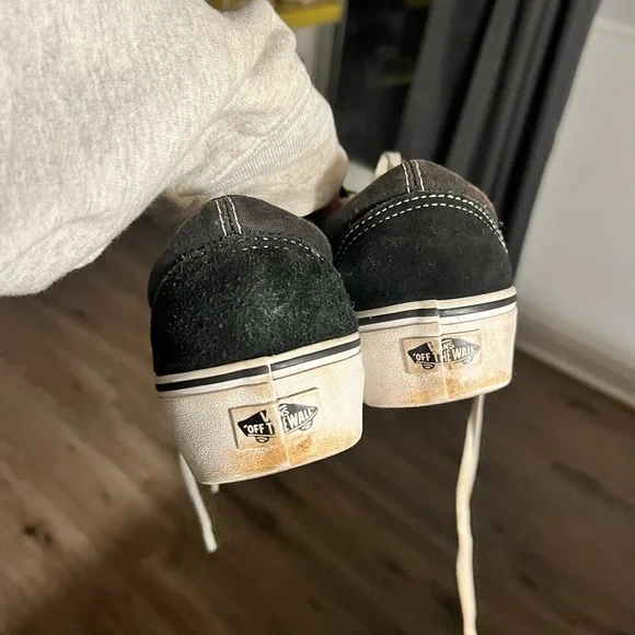 Black Platform Vans - Picture 6 of 7